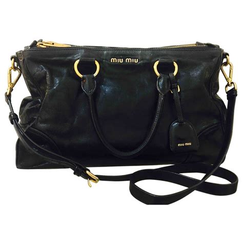 miu miu handtasche schwarz angebote|miu handtaschen.